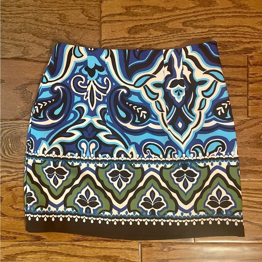 ZARA Multicolored Paisley Print Mini Skirt - Picture 4 of 12